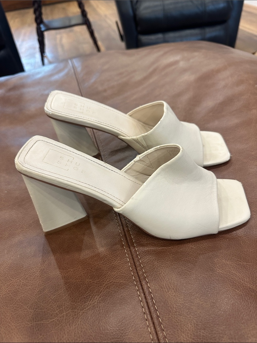 ShuShop Cream Leather Block Heel Mules